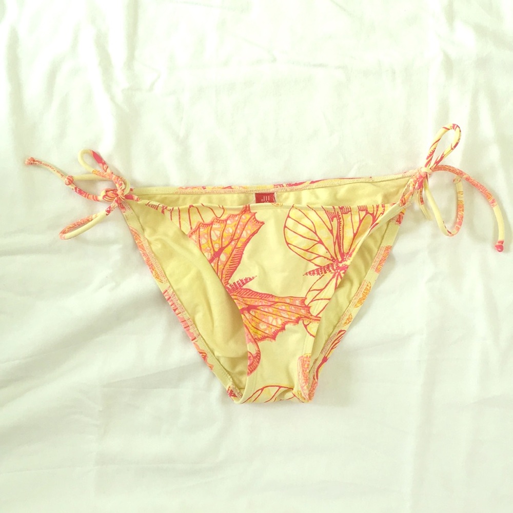 Esprit Bikini bottoms orange/red/yellow (small)